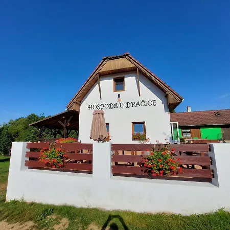 Apartman V Arealu Hospoda U Dracice Apartment
